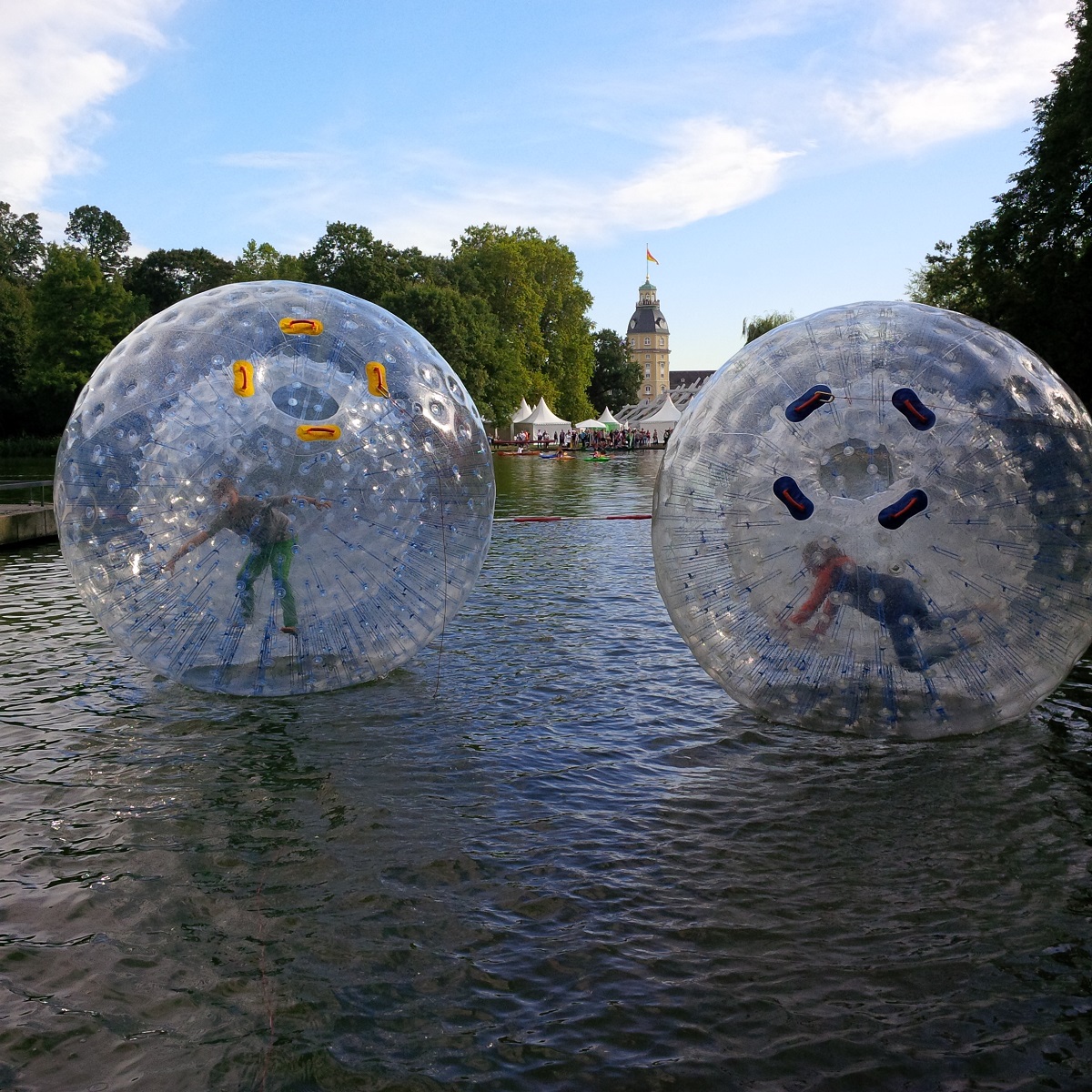 WaterZorbing mieten play and fun team